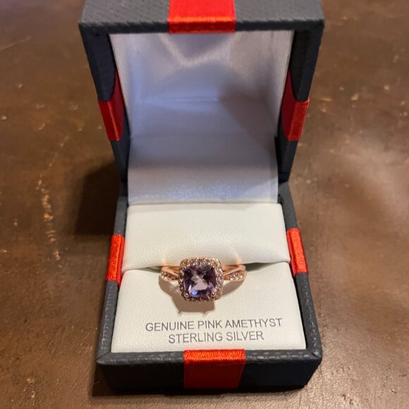 Women's 14K Gold Over Sterling Silver Pink Amethyst & White Saphire Ring Size 7 - Picture 1 of 2